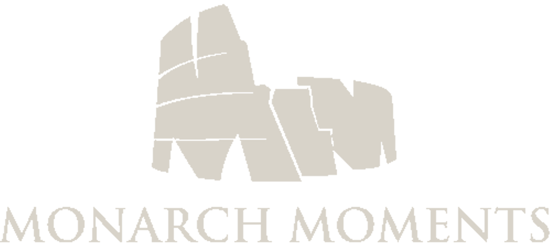 Monarch Moments Logo